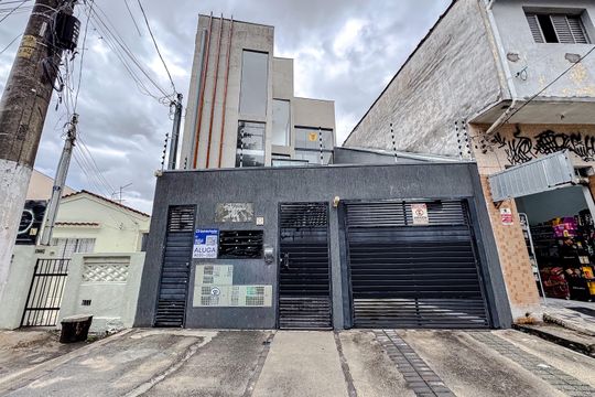 Fachada com Plaquinha de apartamento para alugar com 1 quarto, 26m² em Vila Formosa, São Paulo