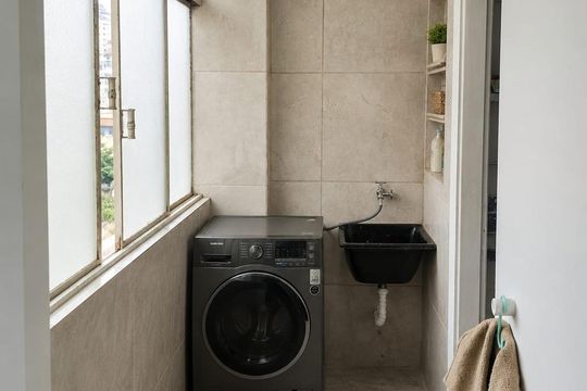 Área de serviço de apartamento à venda com 3 quartos, 97m² em Aclimação, São Paulo