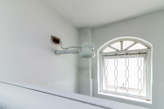 Banheiro de casa para alugar com 1 quarto, 25m² em Vila Butantã, São Paulo