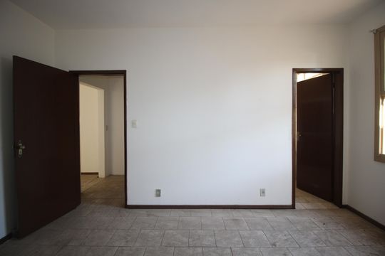 Suíte  de apartamento para alugar com 1 quarto, 80m² em São João, Porto Alegre