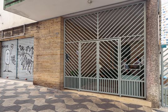 Fachada de apartamento para alugar com 2 quartos, 75m² em Vila Mariana, São Paulo