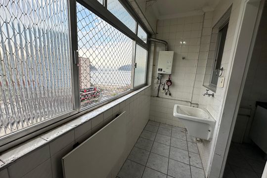 Área de serviço de apartamento para alugar com 1 quarto, 90m² em Centro, São Vicente