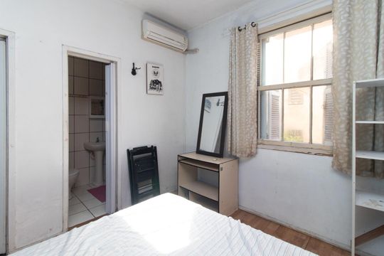 Quarto de apartamento à venda com 1 quarto, 34m² em Centro Histórico, Porto Alegre
