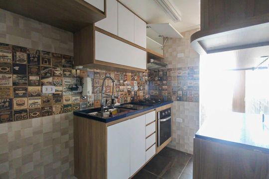 Cozinha de apartamento à venda com 2 quartos, 71m² em Vila Ivone, São Paulo