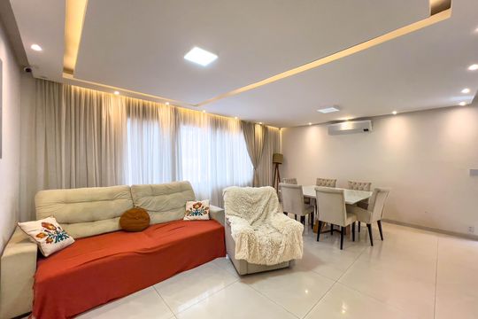 Sala de casa à venda com 4 quartos, 240m² em Vila São José (ipiranga), São Paulo