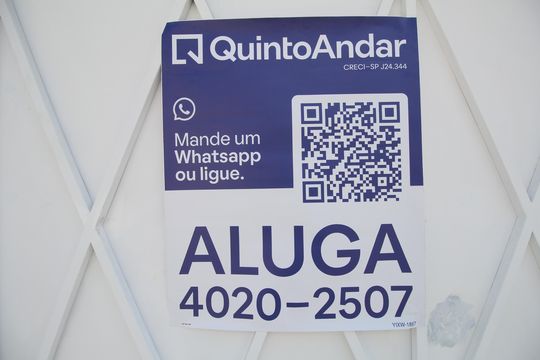 Placa - YIXW-1887 de casa para alugar com 3 quartos, 70m² em Jardim Monte Kemel, São Paulo