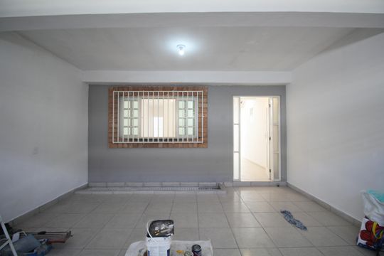 Garagem de casa para alugar com 3 quartos, 70m² em Jardim Monte Kemel, São Paulo