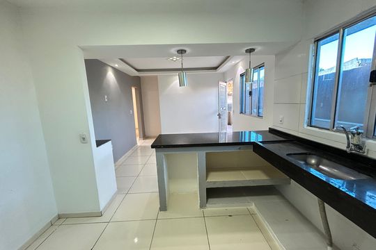 Cozinha de apartamento à venda com 2 quartos, 45m² em Piedade, Rio de Janeiro