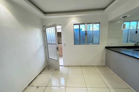 Sala de apartamento à venda com 2 quartos, 45m² em Piedade, Rio de Janeiro