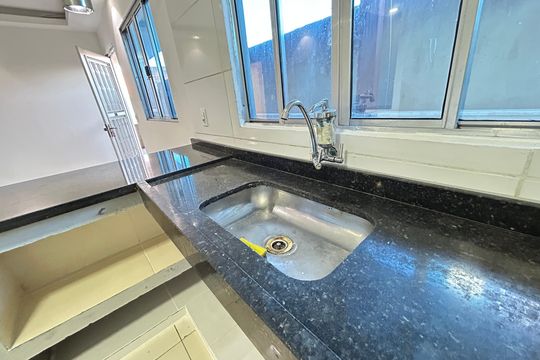 Cozinha de apartamento à venda com 2 quartos, 45m² em Piedade, Rio de Janeiro