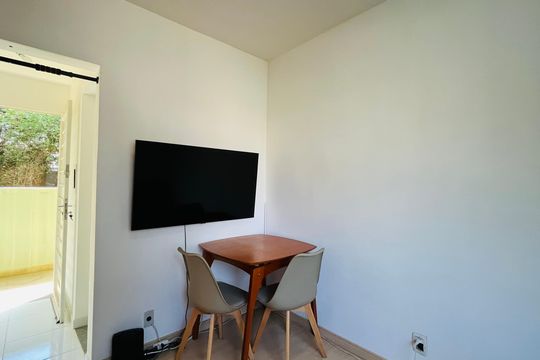 Sala de apartamento à venda com 1 quarto, 45m² em Taquaral, Campinas