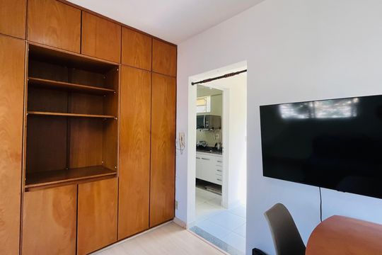 Apartamento à venda com 1 quarto, 45m² em Taquaral, Campinas