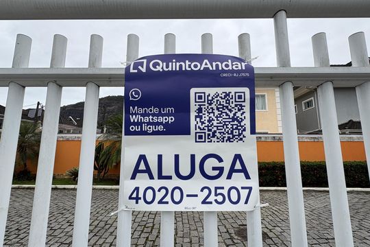 Casa para alugar com 4 quartos, 260m² em Vargem Pequena, Rio de Janeiro