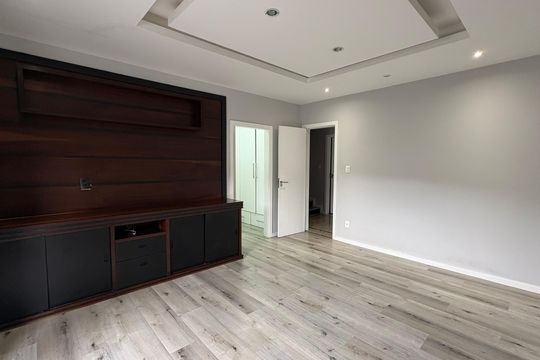 Casa para alugar com 4 quartos, 260m² em Vargem Pequena, Rio de Janeiro