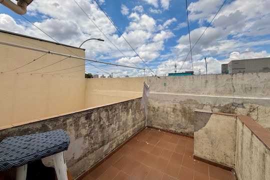 Sacada Quarto 2 de casa para alugar com 3 quartos, 120m² em Vila Socorro, São Paulo