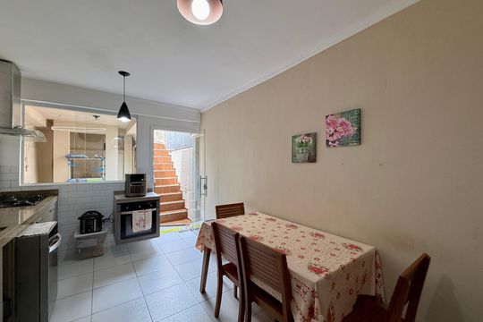 Cozinha   de casa para alugar com 3 quartos, 120m² em Vila Socorro, São Paulo