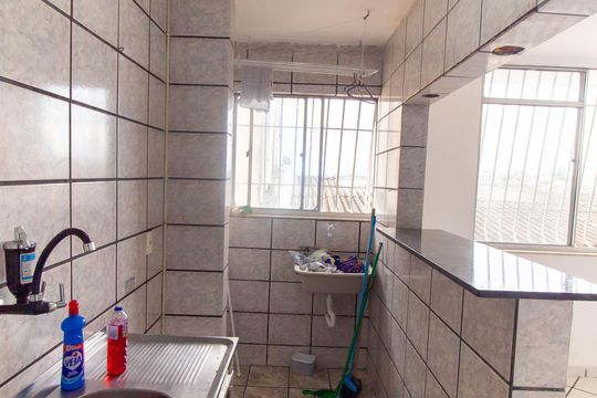 Cozinha de apartamento à venda com 2 quartos, 60m² em Largo do Barradas, Niterói