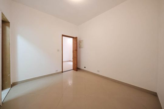 Suíte 1 de casa à venda com 3 quartos, 220m² em Vila Talarico, São Paulo