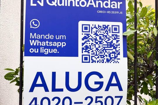 Placa de apartamento para alugar com 1 quarto, 28m² em Cidade Baixa, Porto Alegre