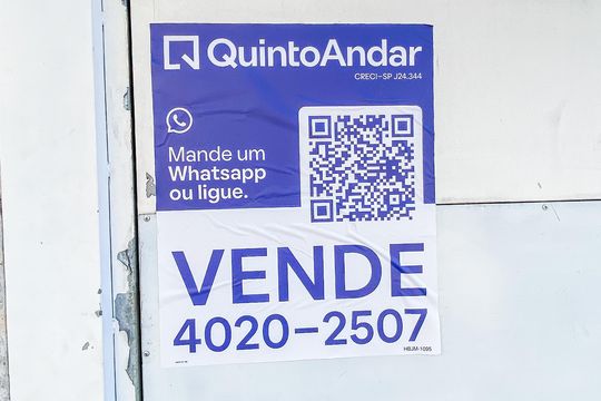 Placa  de apartamento à venda com 2 quartos, 55m² em Vila Ré, São Paulo