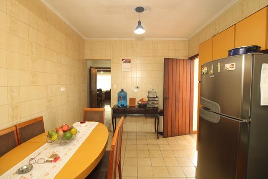 Cozinha de casa à venda com 3 quartos, 126m² em Vila São José, São Paulo