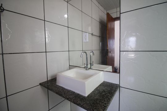 Casa para alugar com 1 quarto, 25m² em Curicica, Rio de Janeiro
