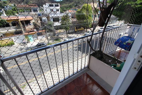 Varanda do Quarto 1 e 2 de apartamento para alugar com 2 quartos, 98m² em Taquara, Rio de Janeiro