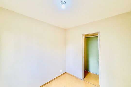 Quarto 1 de apartamento para alugar com 2 quartos, 48m² em Parada Xv de Novembro, São Paulo