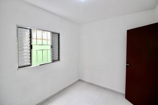 Quarto  de casa para alugar com 1 quarto, 44m² em Conjunto Residencial José Bonifácio, São Paulo