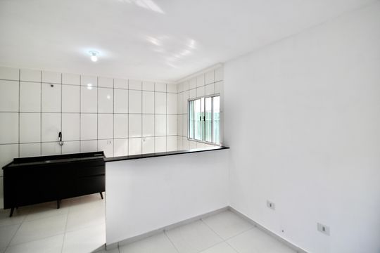 Casa para alugar com 1 quarto, 44m² em Conjunto Residencial José Bonifácio, São Paulo