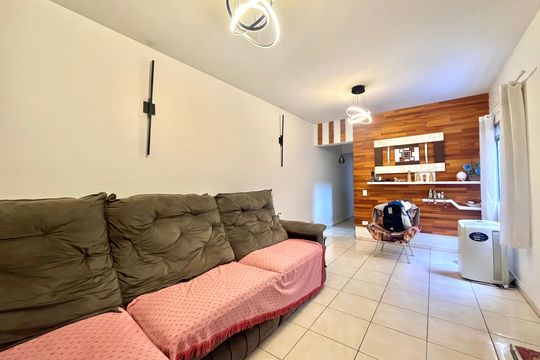 Sala de casa para alugar com 4 quartos, 400m² em Vila Campestre, São Paulo