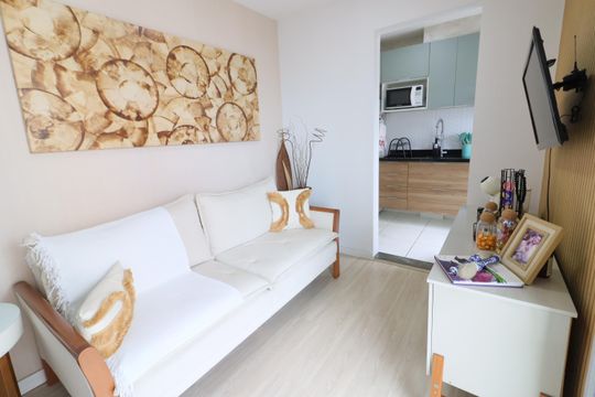 Sala de apartamento à venda com 2 quartos, 50m² em São Pedro, Osasco