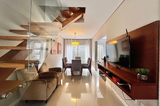 Casa de Condomínio à venda com 3 quartos, 115m² em Fazenda São Quirino, Campinas