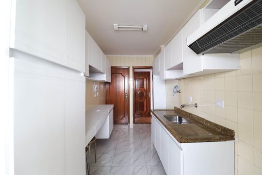 Cozinha de apartamento para alugar com 2 quartos, 69m² em Vila Medeiros, São Paulo