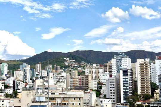 Vista Sala de apartamento à venda com 4 quartos, 180m² em Serra, Belo Horizonte