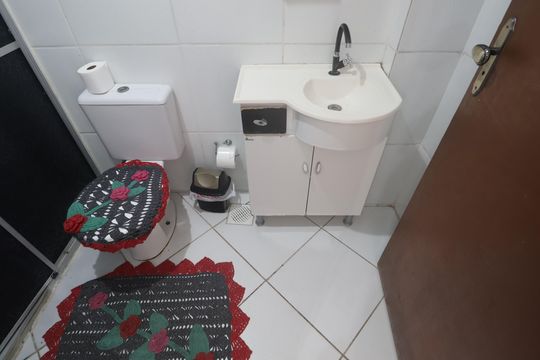 Banheiro de apartamento para alugar com 2 quartos, 65m² em Igara, Canoas