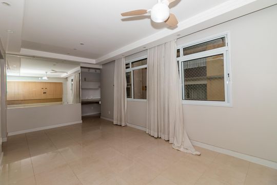 Sala de apartamento à venda com 2 quartos, 93m² em Perdizes, São Paulo