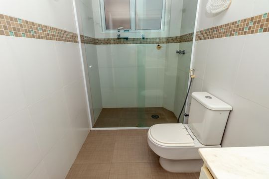 Banheiro de apartamento à venda com 2 quartos, 93m² em Perdizes, São Paulo