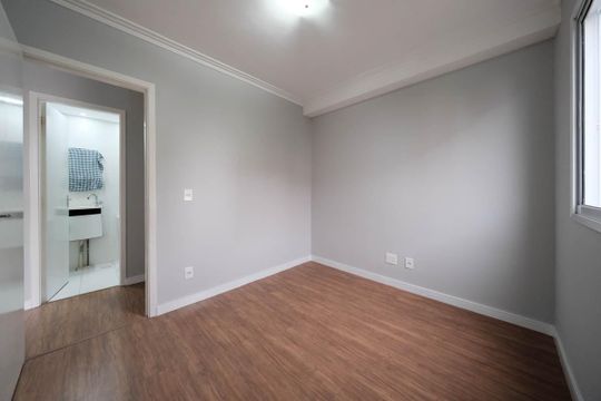 Quarto 1 de apartamento à venda com 2 quartos, 47m² em Jardim São Francisco (zona Leste), São Paulo