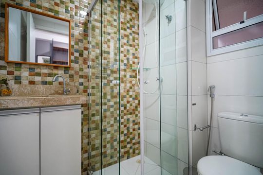 Banheiro de kitnet/studio à venda com 1 quarto, 25m² em Bela Vista, São Paulo