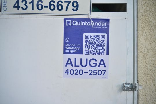 Placa de apartamento para alugar com 2 quartos, 52m² em Vila Dora, Santo André
