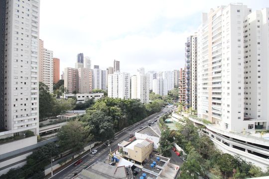 Vista da Varanda da Sala de apartamento para alugar com 2 quartos, 62m² em Vila Andrade, São Paulo