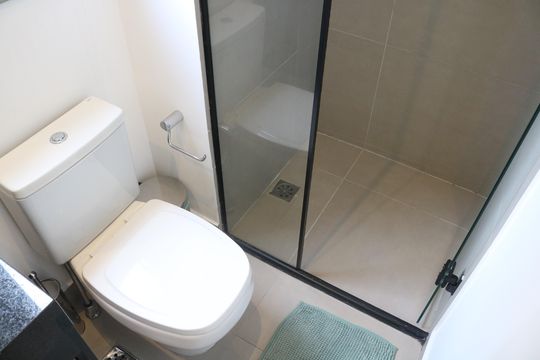 Banheiro Social de kitnet/studio à venda com 1 quarto, 29m² em Perdizes, São Paulo
