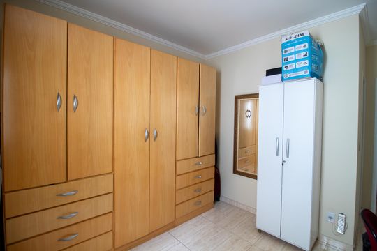 Suíte 2 de casa para alugar com 2 quartos, 85m² em Jardim Sarah, São Paulo