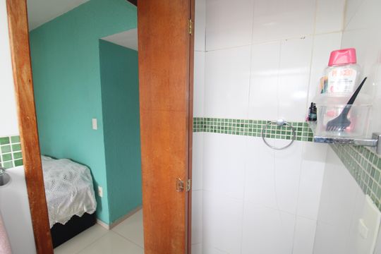 Banheiro 2 de apartamento à venda com 2 quartos, 70m² em Vila Celeste, São Paulo