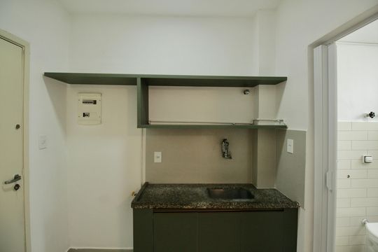 Cozinha de kitnet/studio para alugar com 1 quarto, 30m² em Embaré, Santos