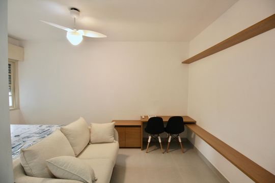 Kitnet/Studio para alugar com 1 quarto, 30m² em Embaré, Santos