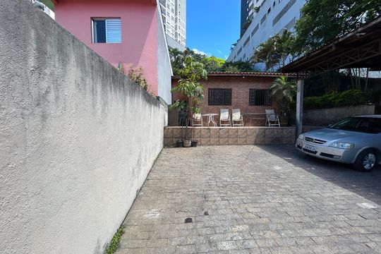 Garagem de casa à venda com 4 quartos, 90m² em Vila Rosália, Guarulhos
