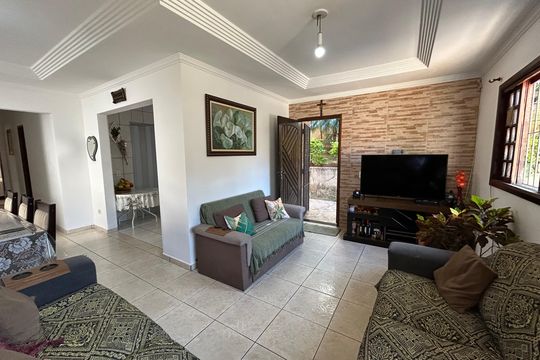 Sala de casa para alugar com 4 quartos, 90m² em Vila Rosália, Guarulhos