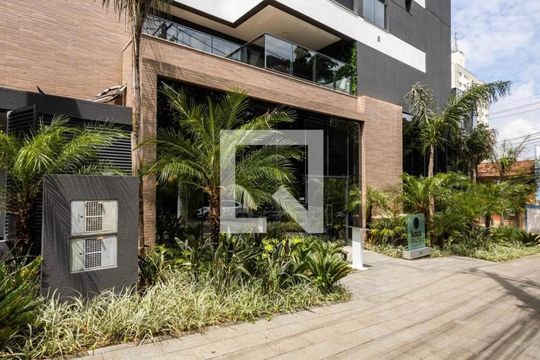 Fachada de apartamento para alugar com 1 quarto, 50m² em Pinheiros, São Paulo